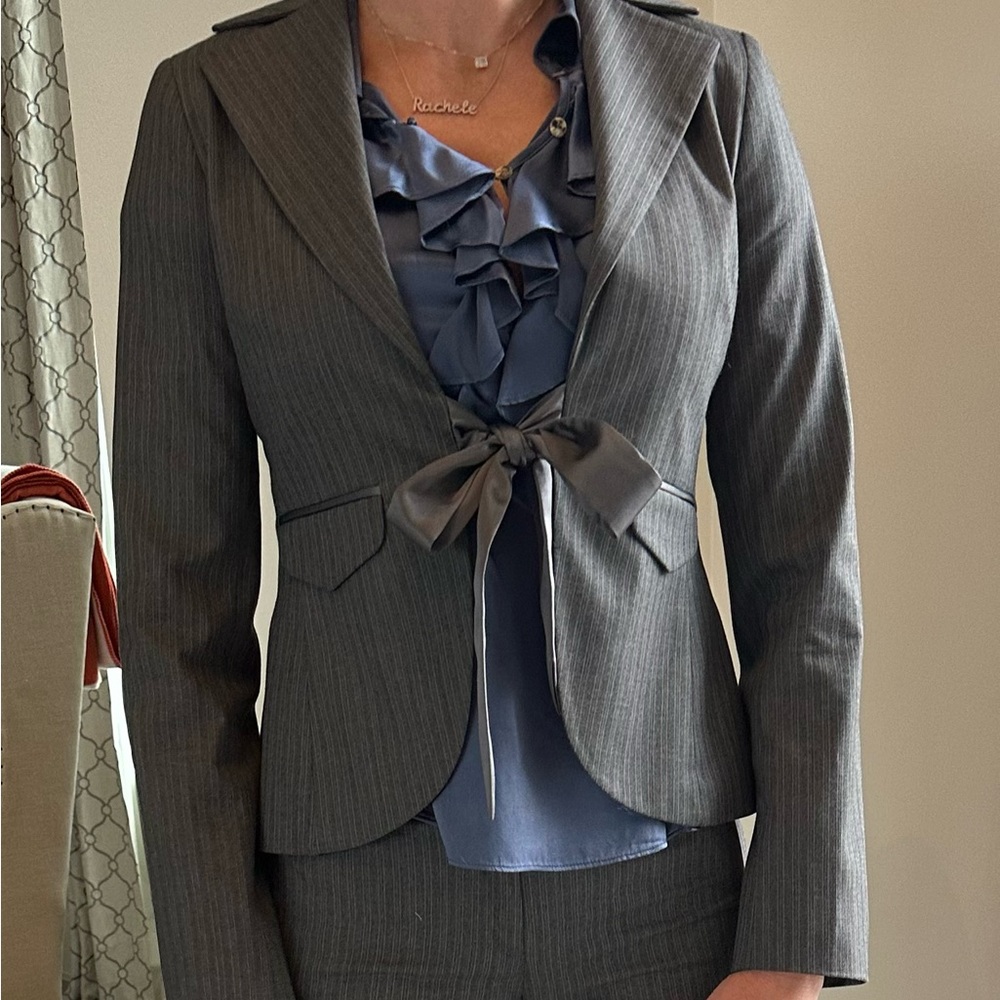 Adorable suit set size 2